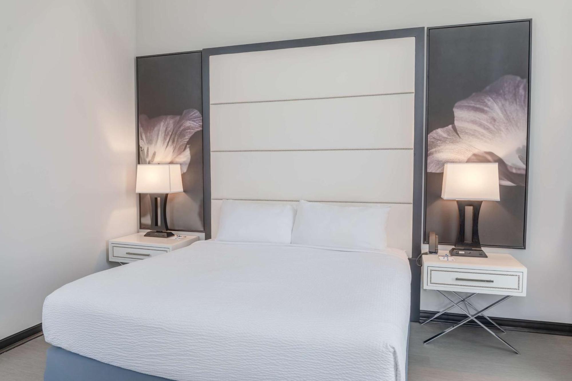 Tryp By Wyndham Savannah Exterior foto
